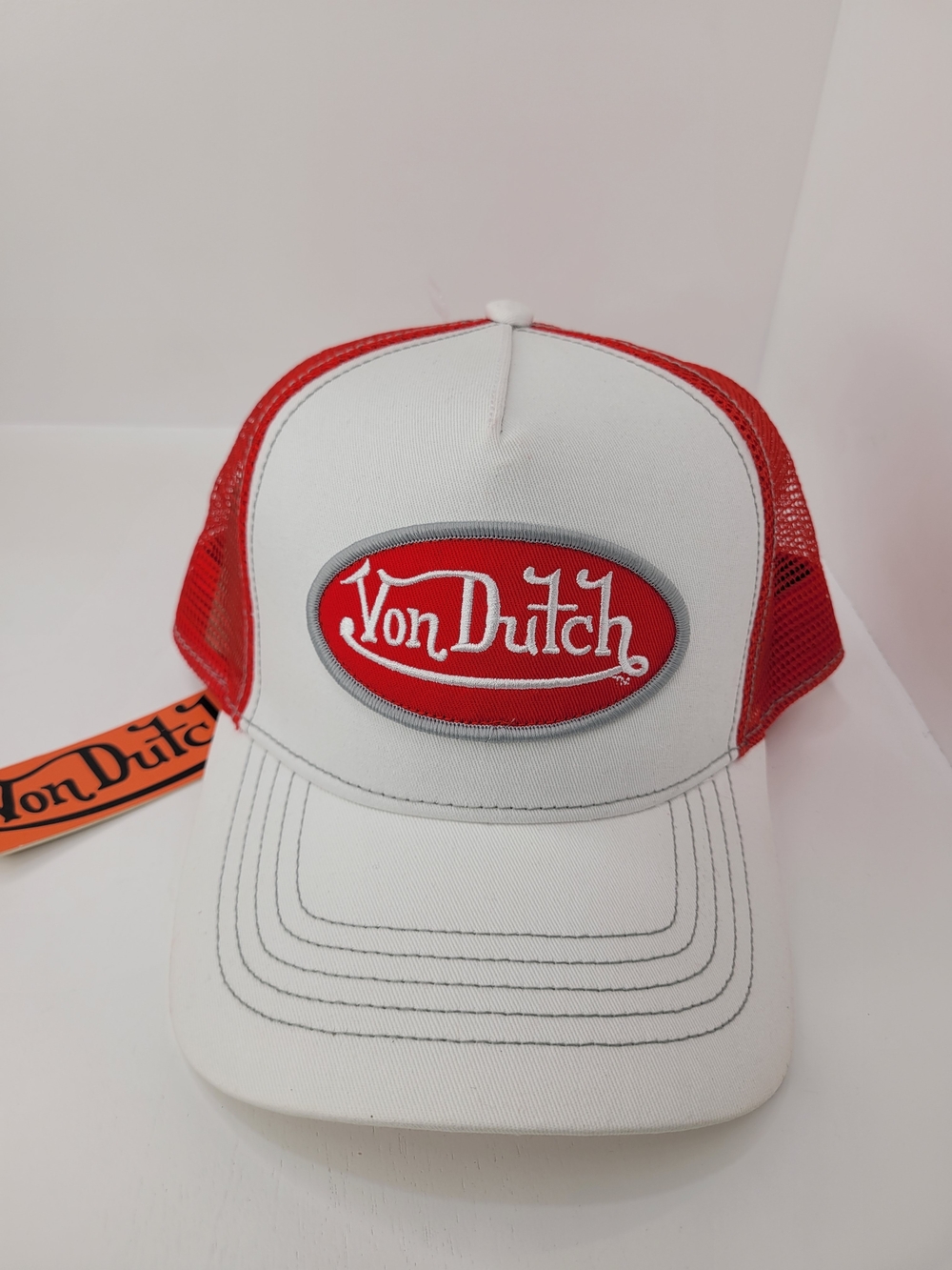 👉✨️ Von Dutch White and Red Trucker Hat
